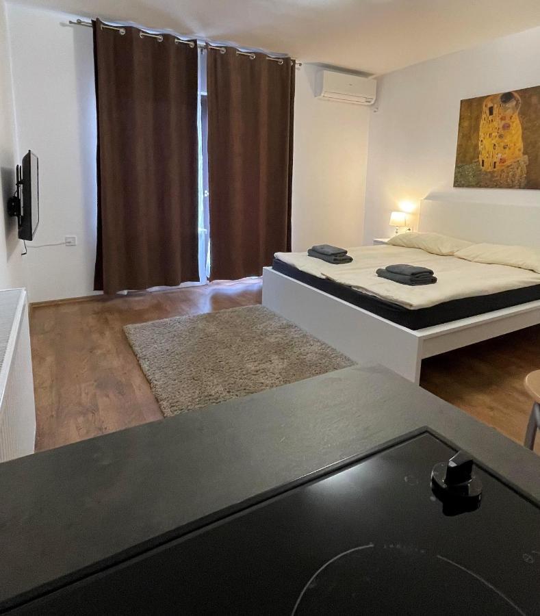 City Apartman Balatonföldvár Eksteriør bilde