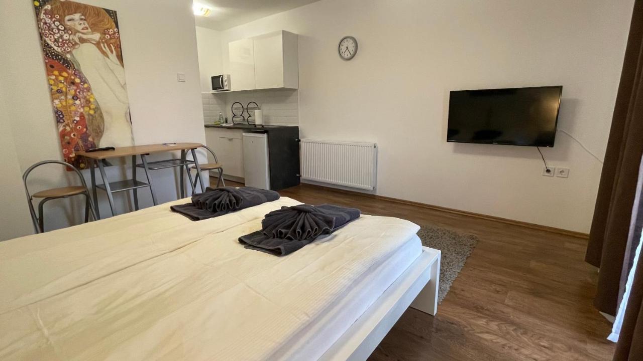 City Apartman Balatonföldvár Eksteriør bilde